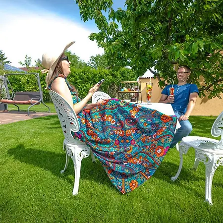 Sunny Garden Pihenohaz Feriehus Siófok