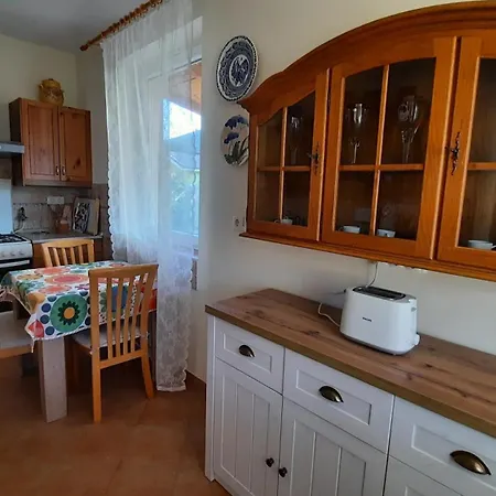 Prázdninový dům Sunny Garden Pihenohaz