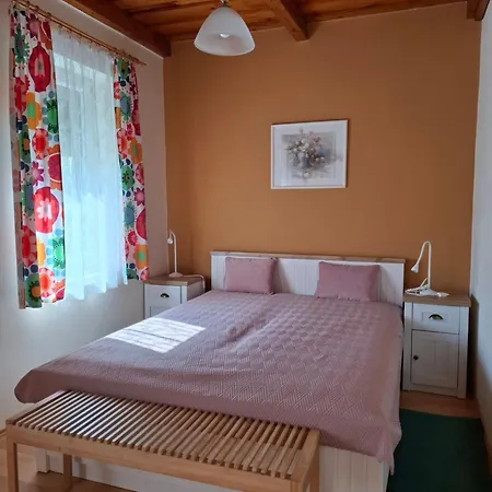 Prázdninový dům Sunny Garden Pihenohaz *